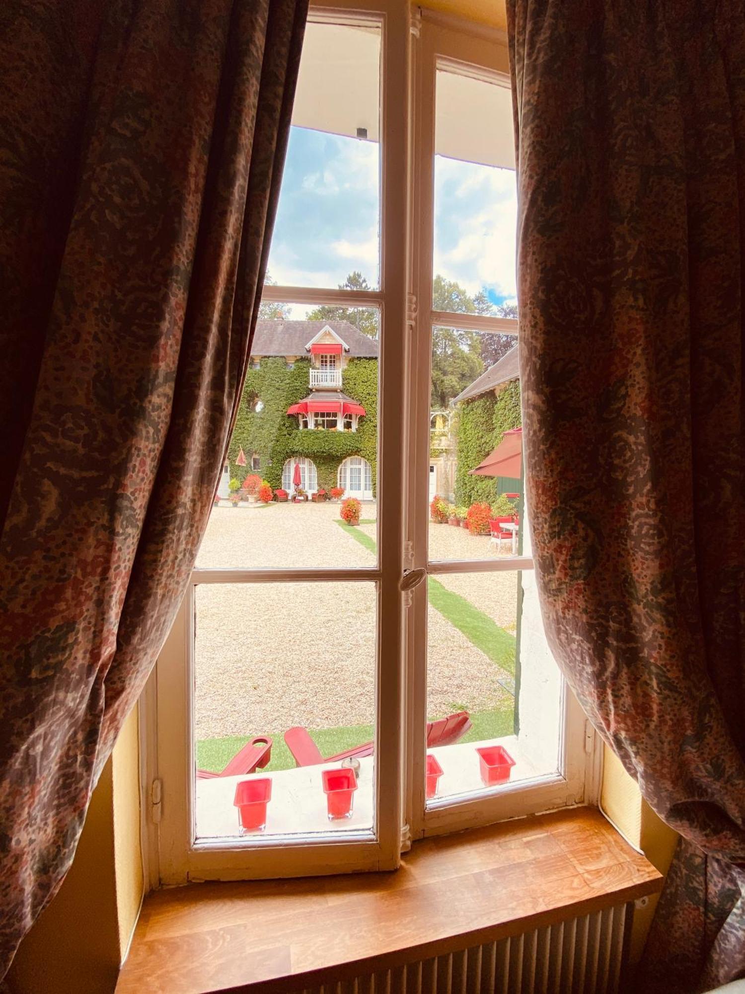 Bed & Breakfast Manoir Des Cavaliers - 3*